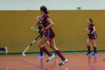 Bild 543 - B-Juniorinnen Bahrenfeld